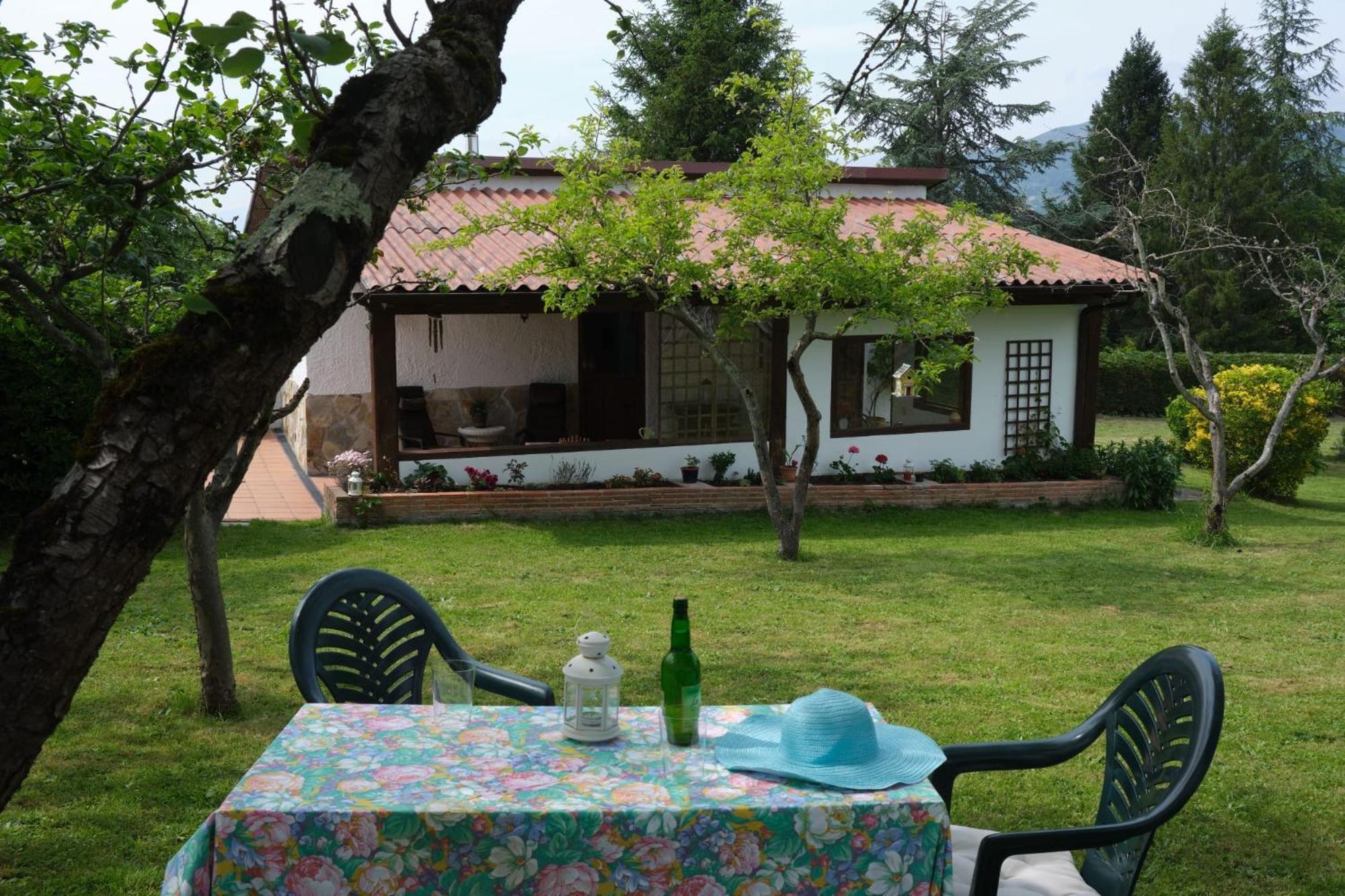 Casa Benjamin Vila Oviedo Exterior foto