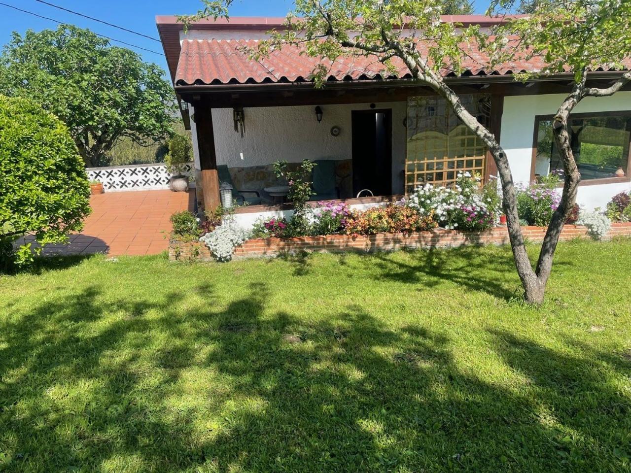 Casa Benjamin Vila Oviedo Exterior foto